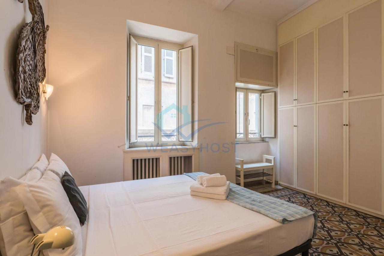 Warm Nest In The Old Building Of Piazza Navona Apartment Rome Exterior photo
